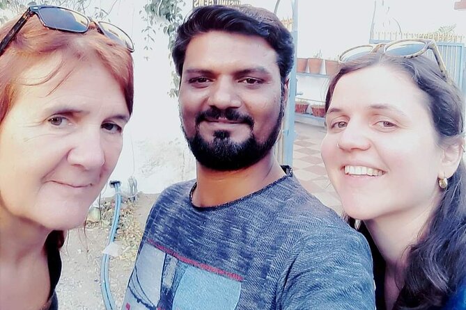 Jaipur City Tour by Tuk-Tuk - Royal Gaitor Tumbas: royal names, calmer atmosphere