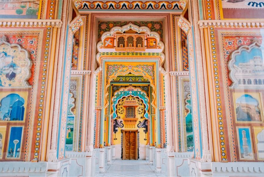 Jaipur City Tour: City Palace, Jantar, Hawa & Jal Mahal - Key things I’d plan around