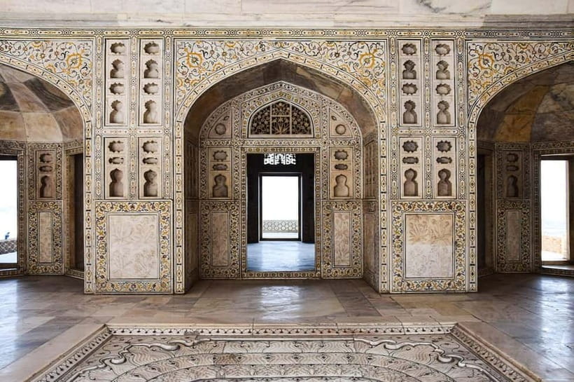 Jaipur City Tour Elephant Ride with Guide - Gaitor Ki Chhatriyan: a quieter royal-cenotaph style stop