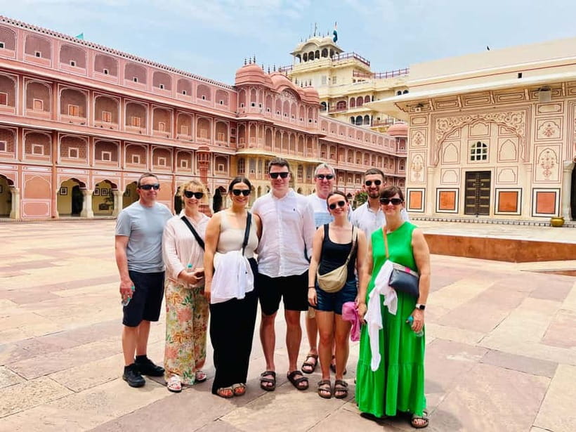 Jaipur: City Tour Full-Day Sightseeing with Guide - Hawa Mahal: your first wow moment and best photo angles