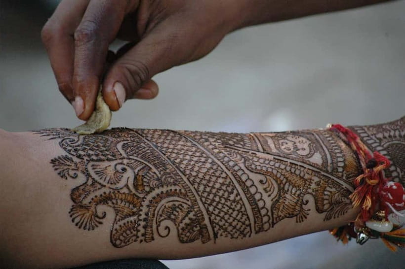 Jaipur: Cultural Tour with Artisan Craft Experiences - Rug and carpet weaving demonstration, understanding patterns through technique