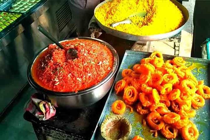 Jaipur Evening Food & market Tour: Savor the Test of the Jaipur - A 4-hour Jaipur night plan that respects your time