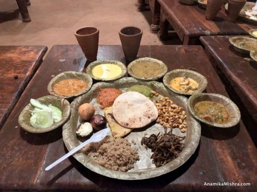 Jaipur Evening Tour Chokhi Dhani village culture with dinner - The Music Moment: Live Instrumental Sound While You Wander