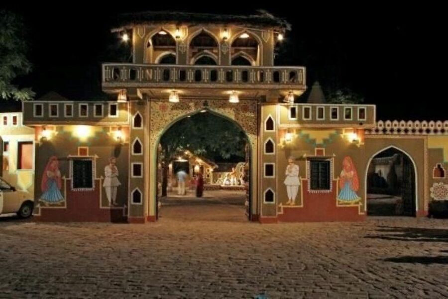 Jaipur Evening Tour Chokhi Dhani village culture with dinner - Pickup, Old Jaipur City Shopping, and the Ride Out