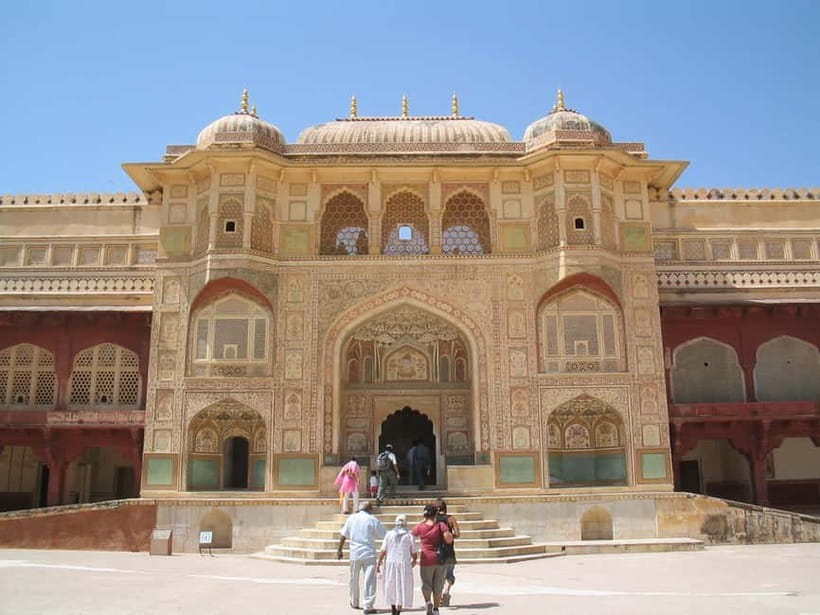 Jaipur: Explore Amber, Jaigarh & Nahargarh Fort with Sunset - Guides, driving, and pace: what really makes it feel worth it