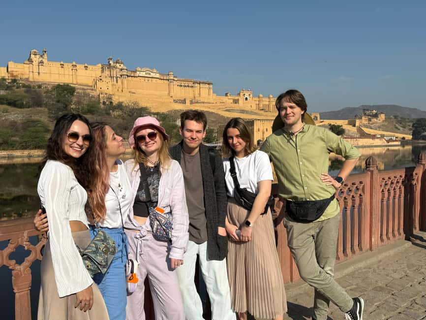 Jaipur: Full Day City Highlights Tour with Tour Guide - City Palace and Chandra Mahal: royal power in courtyards and museums