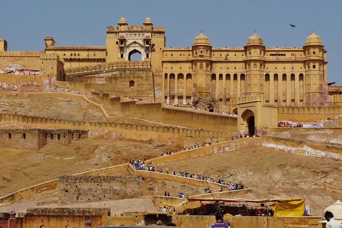 Jaipur Full Day City Tour visit Hawa Mahal, Amber Fort & City Palace - How the 8am start and private AC setup pay off in Jaipur