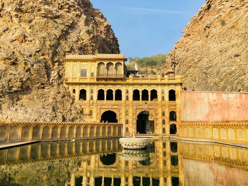 Jaipur: Full-Day City Tour with Car, Guide & Skip-the-Line - Jantar Mantar: The Observatory That Makes Geometry Feel Real