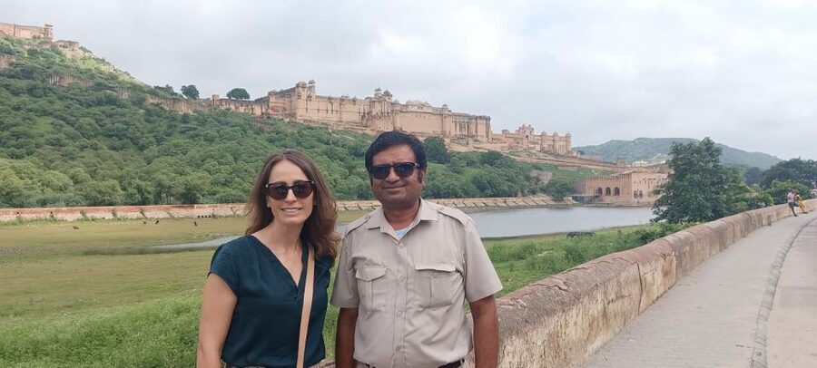 Jaipur: Full-Day City Tour with Car, Guide & Skip-the-Line - Lunch at a Local Restaurant: Fuel That Does Not Derail the Day