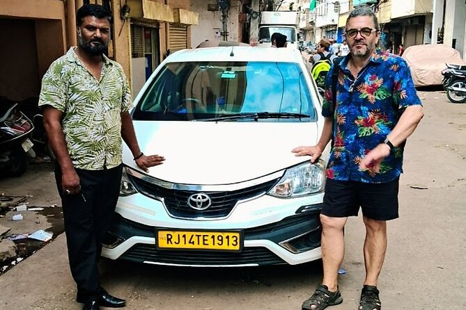 Jaipur Full-Day Heritage Tour with Guide - Timing, pacing, and what to wear in an 8-hour day