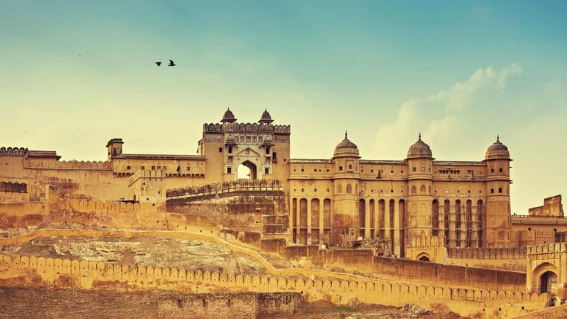 Jaipur: Full Day Sightseeing Tour By Car & Local Tour Guide - Jal Mahal and Hawa Mahal: two icons, two very different ideas