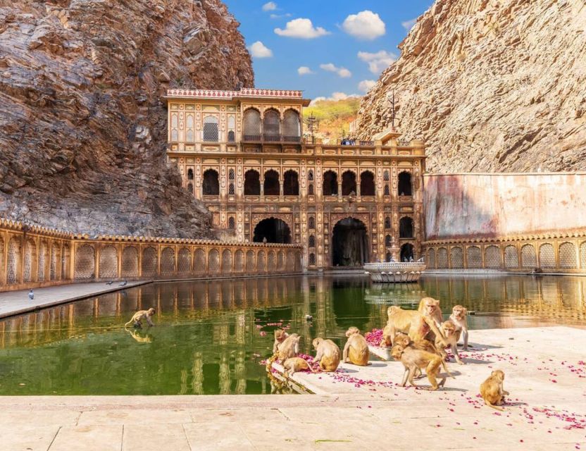 Jaipur: Full Day Sightseeing Tour By Car & Local Tour Guide - Should you book this Jaipur full-day car tour?