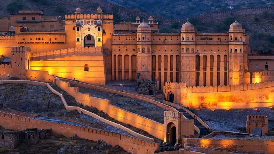 Jaipur: Full Day Sightseeing with Professional Photographer - Jaipur looks better when someone is steering the day