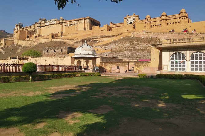 Jaipur Guided Day Trip By Car - Key things that make this day trip work