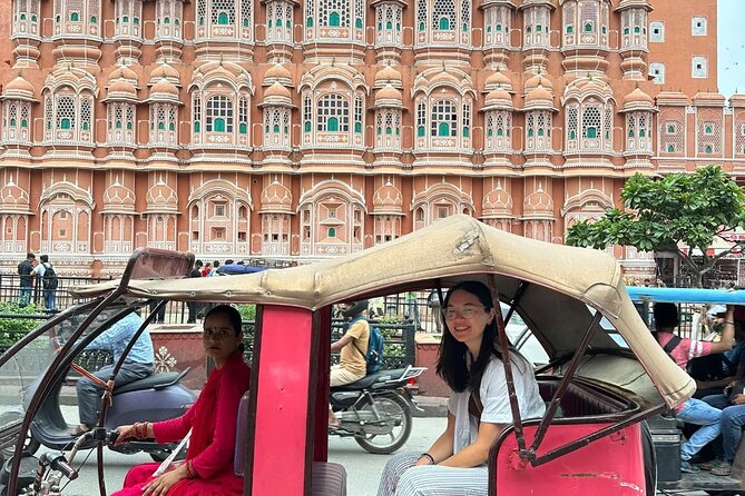 Jaipur Half-Day Heritage Tour by Women-Driven E-Rickshaw - Women-driven e-rickshaw through Jaipur’s core streets