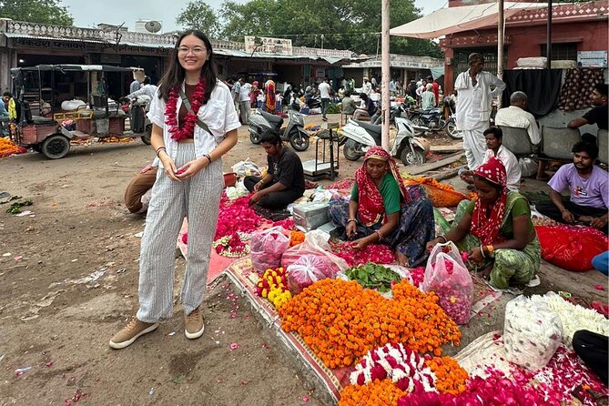 Jaipur Half-Day Heritage Tour by Women-Driven E-Rickshaw - Price, time, and what you should budget