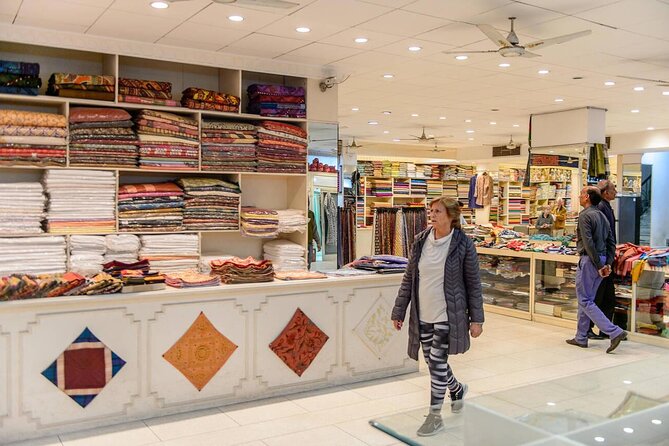 Jaipur Half-Day Shopping Tour with Hand Block Printing Class - Price value: what $7.94 per group really means
