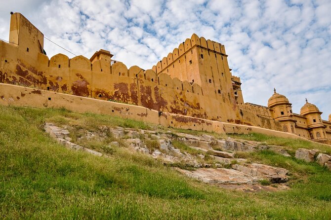 Jaipur: Half day tour of Amer Fort & Nahargarh Fort by Car - Timing, pacing, and what to pack for a fort morning