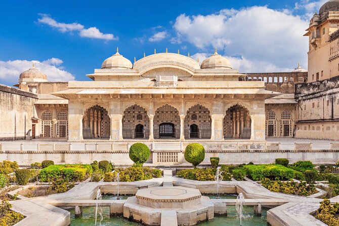 Jaipur: Half day tour of Amer Fort & Nahargarh Fort by Car - Car pickup that saves you from the long-walk problem