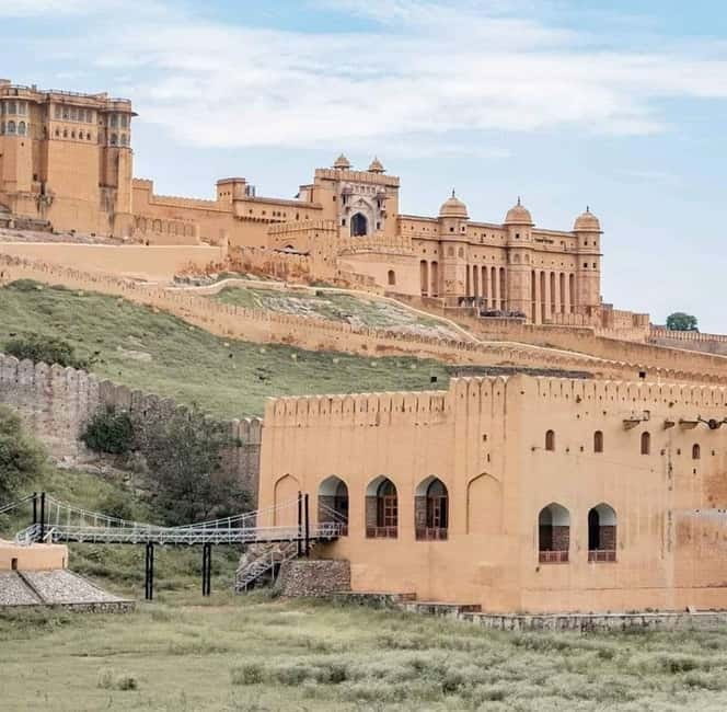 Jaipur: Half or Full-Day Sightseeing Tour with Flower Market - Hawa Mahal and the Old City feel: windows, stories, and viewpoints