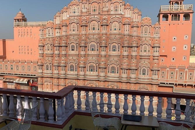 Jaipur Heritage and Old Market Shopping Tour - Isarlat (Tower): A Victory Memorial and a Photo Stop Worth Paying For