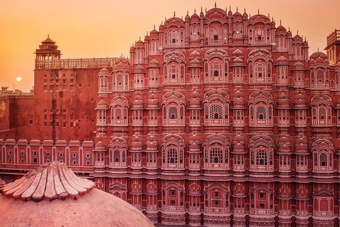 Jaipur Instagram Tour of Photogenic Spots - Getting Around Jaipur Fast With Pickup and a Private Ride