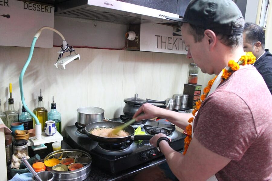 Jaipur: Interactive Cooking Class with a Local Family - Why this Jaipur cooking class feels like dinner with friends