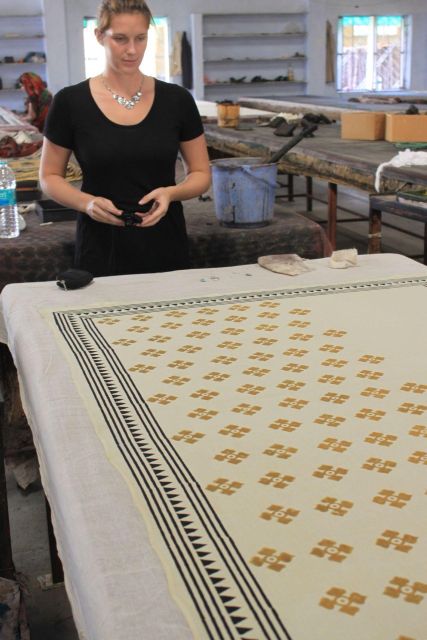 Jaipur: local workshop tour (Handblock printing) - The 2-Hour Plan: Pickup, Workshop Work, and the Showroom Finish