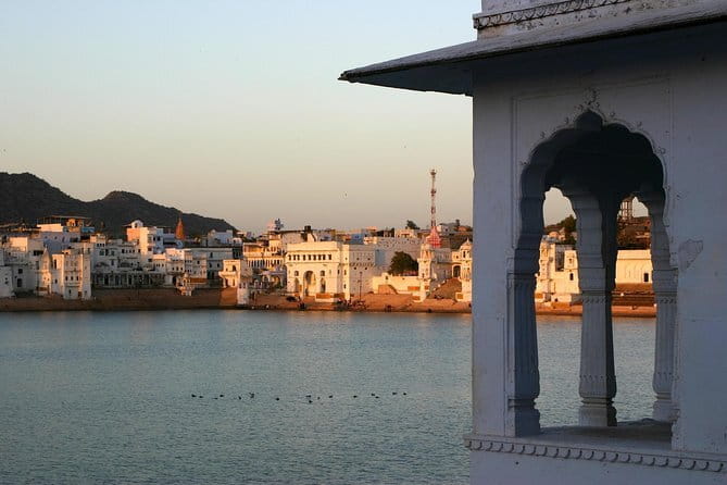 Jaipur Nahargarh Fort Sunset and Night City Tour - Jal Mahal at night: the water palace and the long view