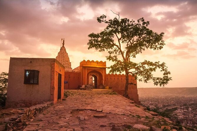 Jaipur Night Tour with Scenic Sunset at Monkey Temple - Getting Picked Up and Moving by Tuk-Tuk or Car