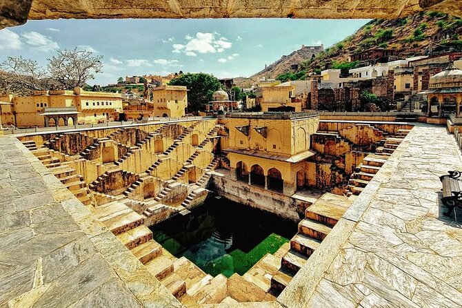 Jaipur No Shopping Guided Sightseeing Tour with Heritage Walk - Albert Hall Museum in 40 minutes: the building-first intro