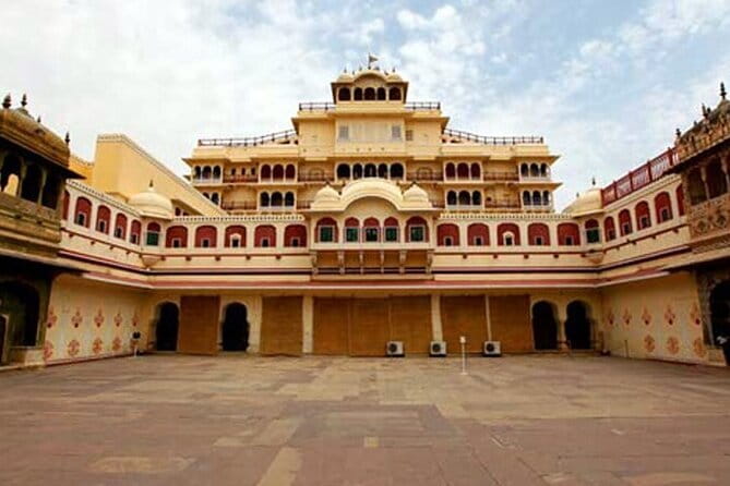 Jaipur One Day Private Sightseeing Tour with Guide - Jal Mahal at Man Sagar Lake: A Water Palace You See, Not Fully Enter