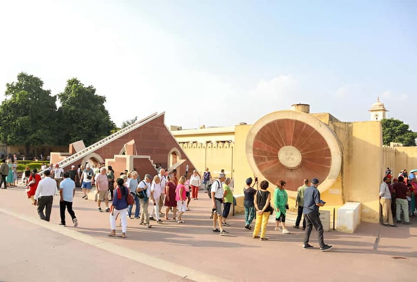 Jaipur: Personalized Full-Day City Tour by Car with Options - Monkey Temple (Galta Ji): a calm, green finish
