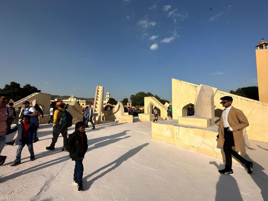 Jaipur Private City Tour with Hotel Pick-Up & Drop 4 - 8 Hrs - Guides and drivers: why names like Sid, Arbab, and Kapil keep showing up