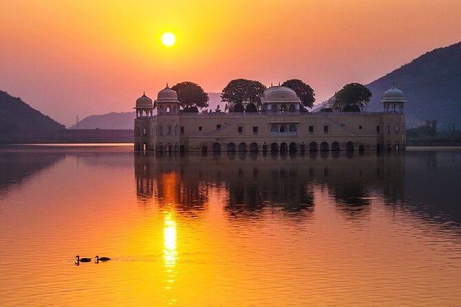Jaipur Private Day Trip from Jaipur - Pickup and car comfort for groups of 1 to 10