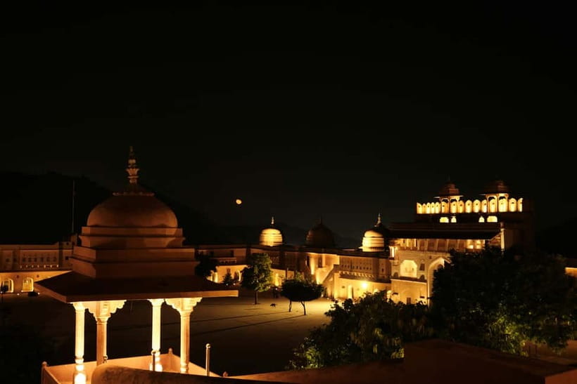 Jaipur: Private Evening Tour with Monkey Temple Sunset - Royal Gaitor Ki Chhatriyan: the royal crematory that feels surprisingly quiet
