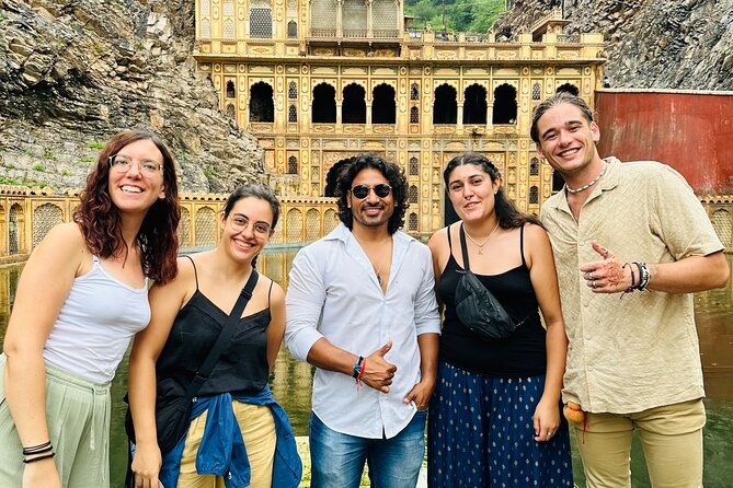 Jaipur Private Full Day City Tour with Pick Up and Drop Off - City Palace: where Rajput, Mughal, and European influences meet