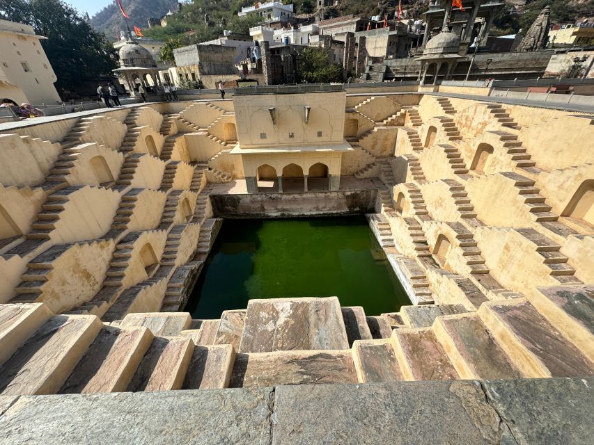 Jaipur: Private Full Day Sightseeing Tour By Car with Guide - Key highlights at a glance