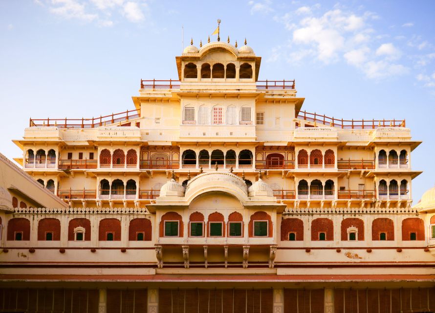 Jaipur: Private Full Day Sightseeing Tour By Car with Guide - Lunch, Markets, and a Quick Jaipur Arts Workshop