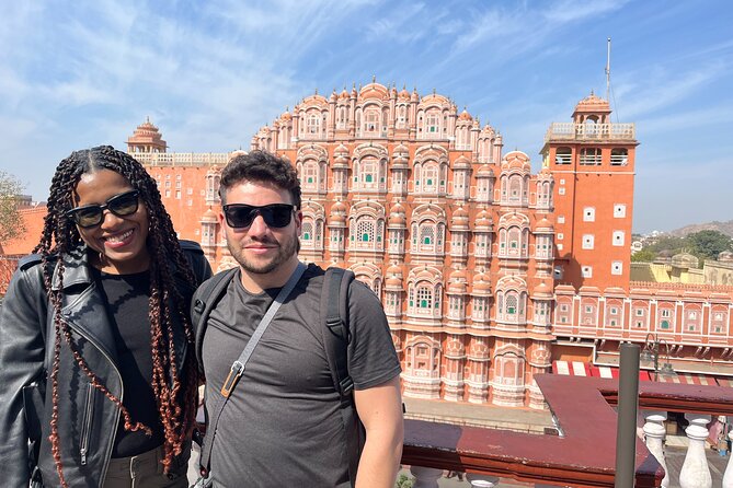 Jaipur Private Full Day Sightseeing Tour with Guide by Car - Gaitore Ki Chhatriyan: A Peaceful Royal Family Setting