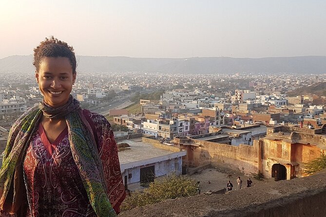 Jaipur Private Full-Day Sightseeing Tour with Optional Guide - Amer: Fort views and a classic Jaipur architecture mix