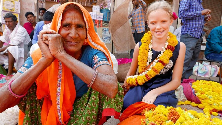Jaipur: Private Full-Day Tour of the Heritage Pink City - Gaitor Ki Chhatriyan: A Quick Guided Detour That Breaks the Pattern