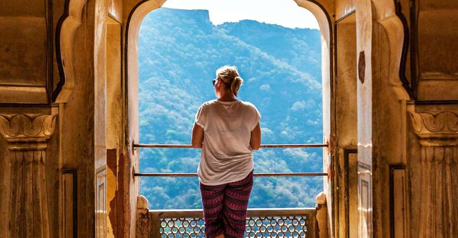 Jaipur: Private Instagram Tour of Top Photography Spots - Price and logistics: what $9 per person really buys