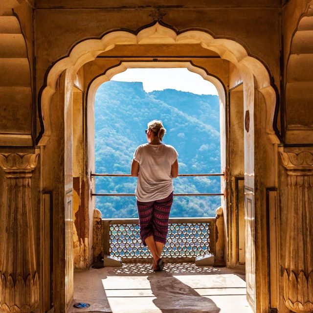 Jaipur: Private Instagram Tour of Top Photography Spots - Tuk-tuk or private car: the ride that changes your photo pace