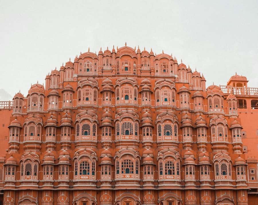 Jaipur: Private PinkCity & Stepwell Heritage Tour with Guide - Jaipur by Private Car: Fewer Hops, More Looking