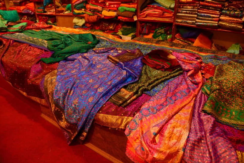Jaipur: Private Shopping Tour with Block Printing Workshop - From Wooden Blocks to Fabric: The Craft You Learn