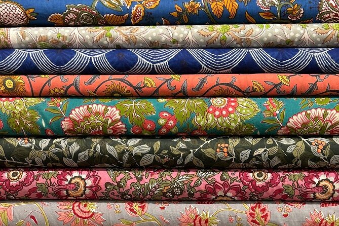 Jaipur Private Shopping Tour with Pickup - Value Math for $6.89 Per Person and a 4-Hour Window