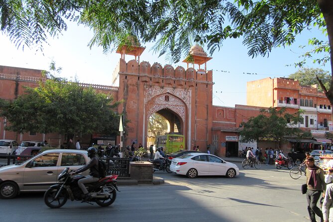 Jaipur Private Sightseeing Full Day Tour By Car and TukTuk - A smart way to see Jaipur without burning the day