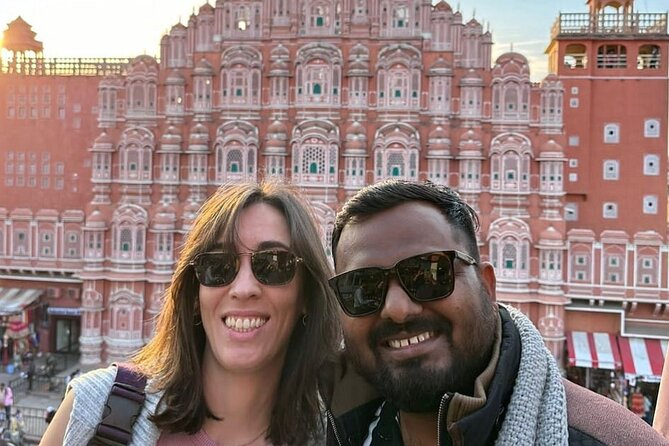 Jaipur Rickshaw Tour Jantar Mantar City Palace - Stop 2 at Hawa Mahal: 953 jharokhas explained like a story
