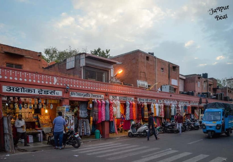 Jaipur Shopping: Jewelry, Fabrics, Rugs & Block Printing - Fabrics and saris: what you’ll see, and where price jumps happen